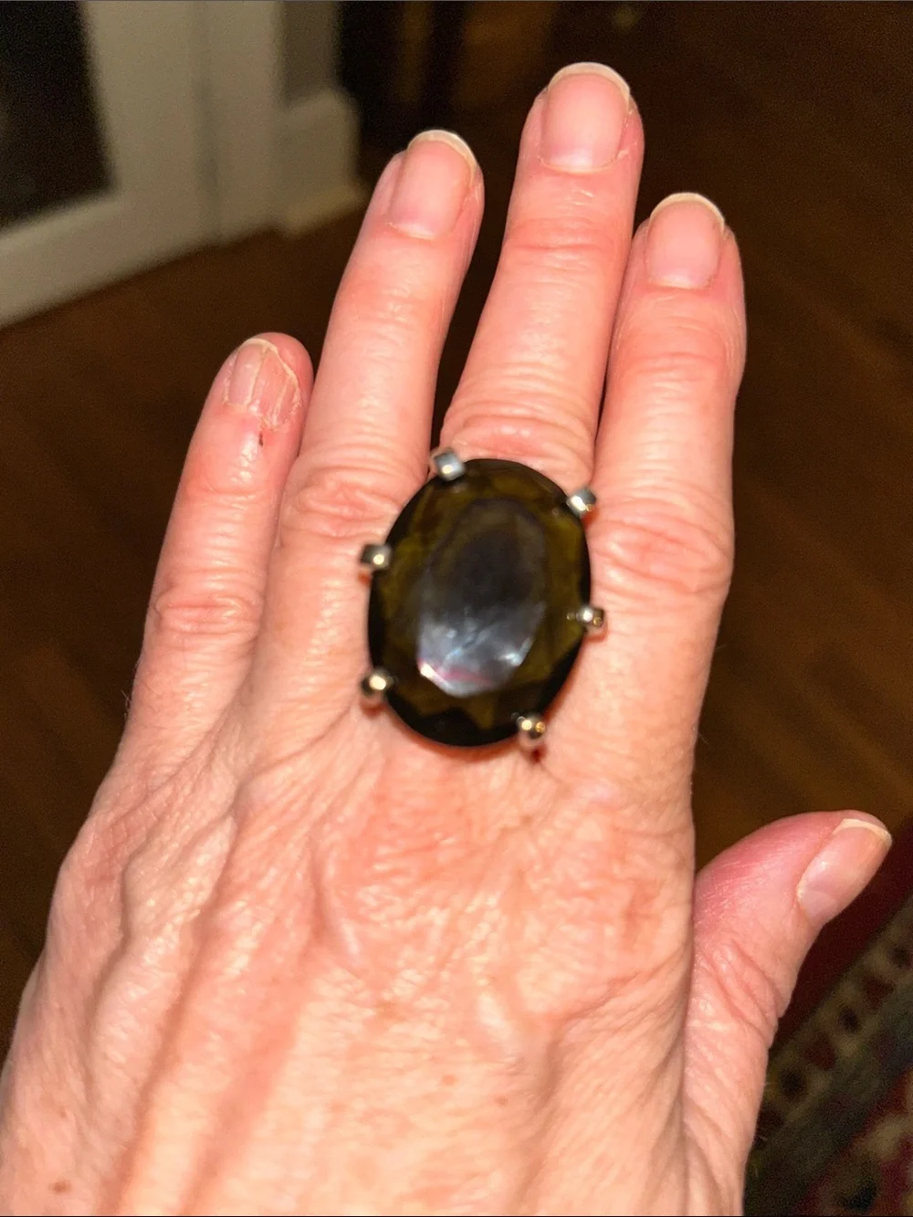 N/A bold oval